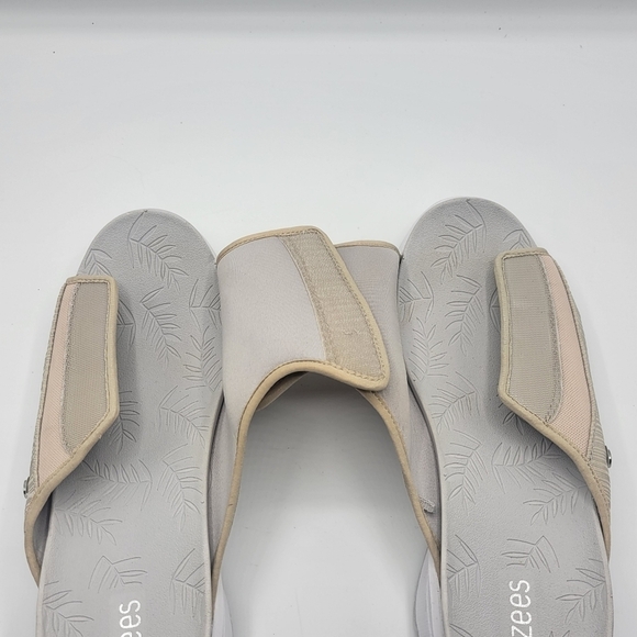 BZees slides with velcro size 9.5M - Picture 9 of 14